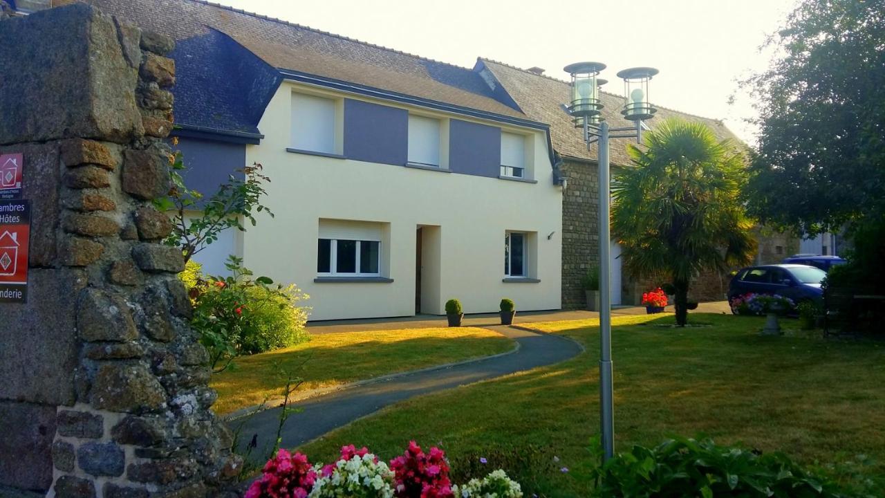 Chambres D'Hotes La Pinderie Val-Couesnon Exterior foto